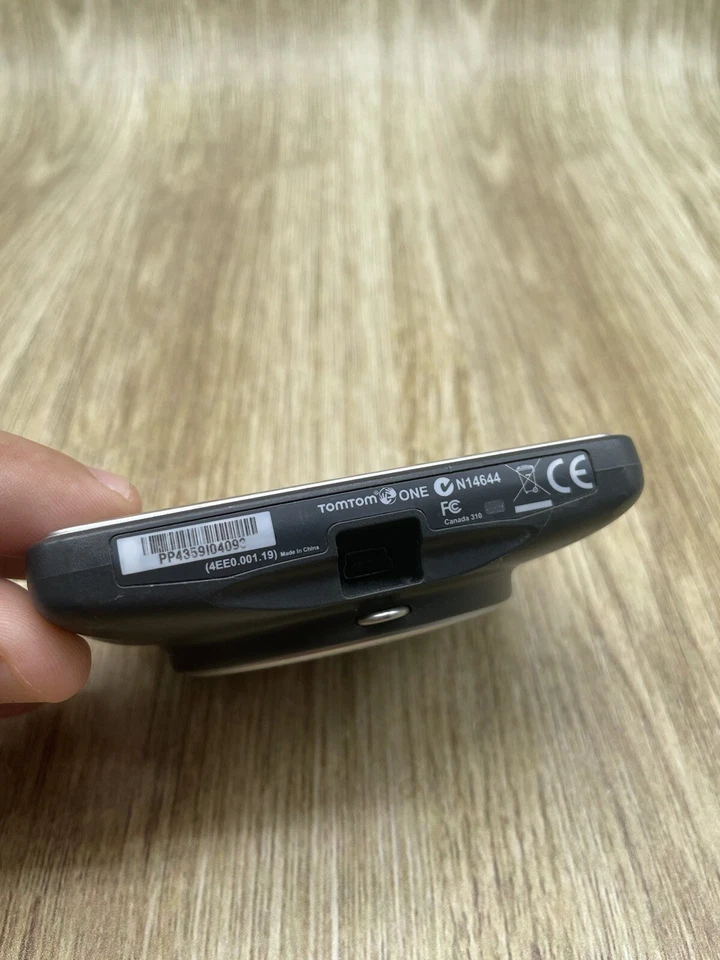 TomTom N14644 GPS One Navigation System Model With 3" Screen Used - Image 3 of 4