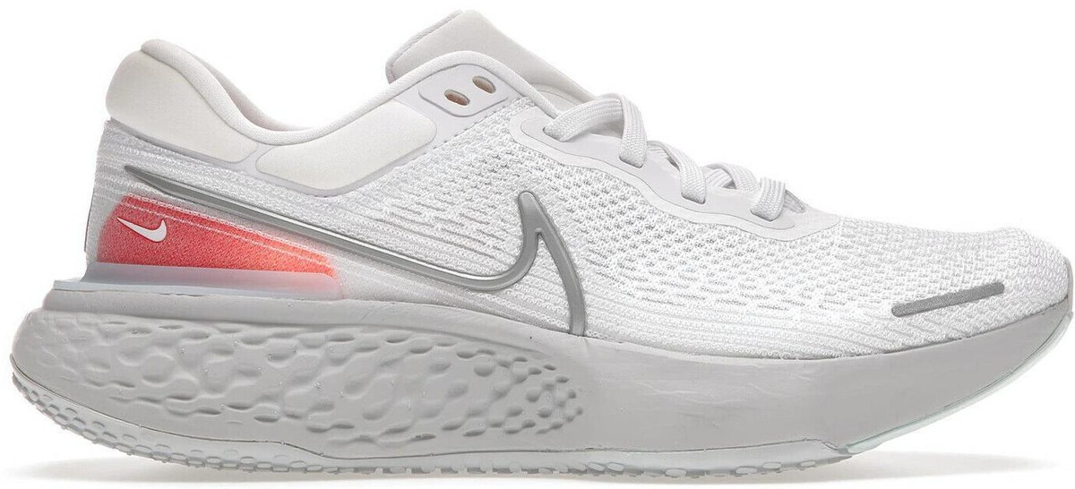 77toai1126。未使用❕ナイキ　 ZOOMX INVINCIBLE Nike ZoomX Invincible Run Flyknit 2 Mismatch (Women's