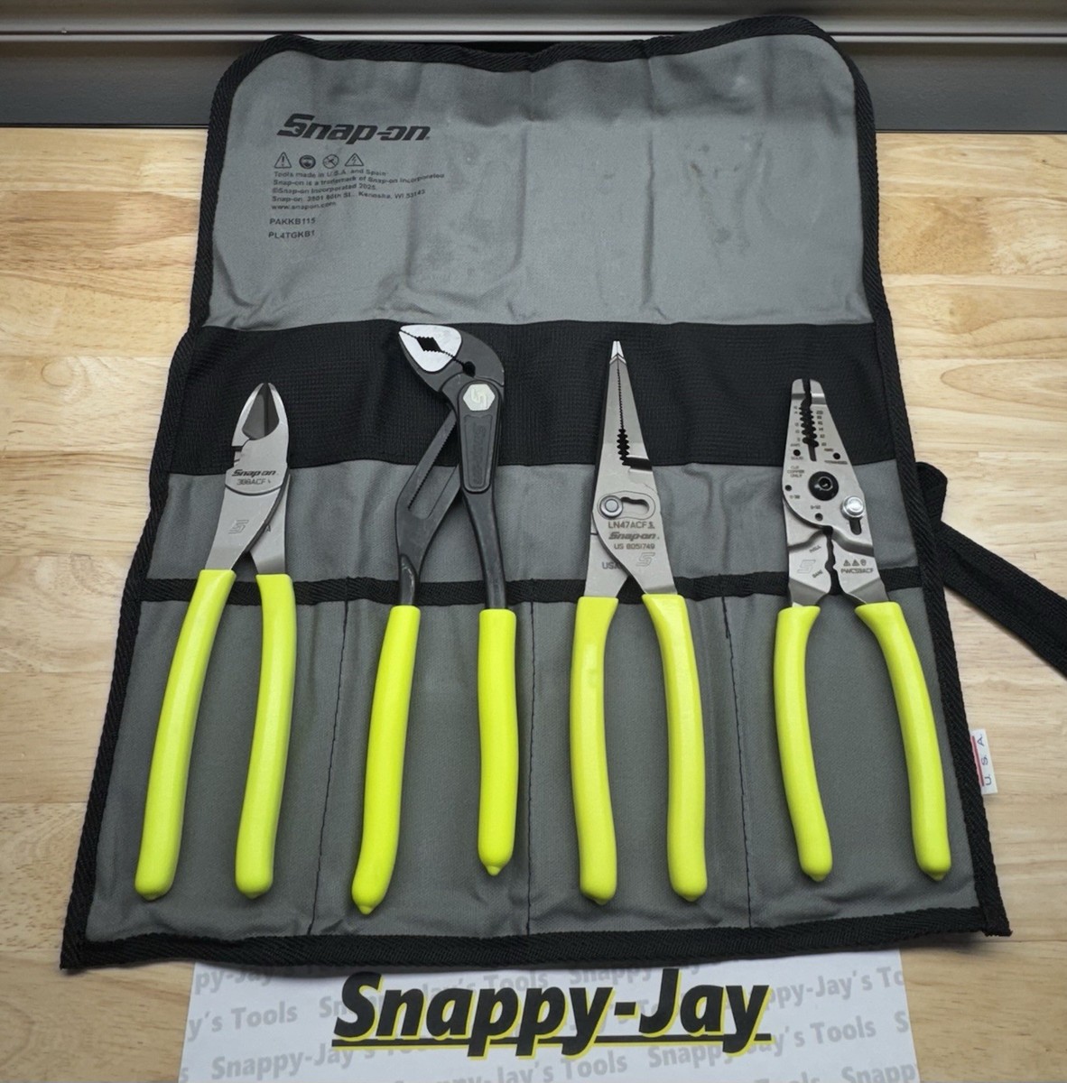 PP-[P] 4枚セット Snap-on Tools USA NEW HI VIZ 4pc Plier Set w/Storage Pouch