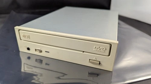 GD-2500 327446-001 317213-001 320716-405 Hitachi IDE DVD Drive Beige Bezel