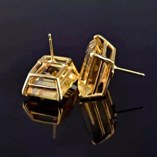 Aretes de citrino enchapados en oro amarillo de 14 k con corte esmeralda de 2,00 quilates Foto 4 de 4