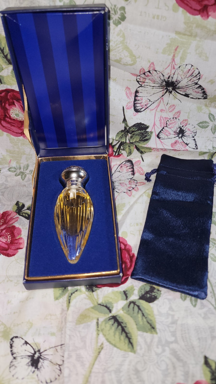 Doulton By Royal Doulton Perfume  10ml / 1/3 Oz. Ladies Vint
