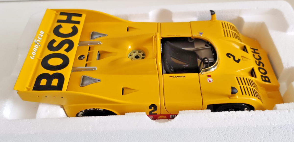 Porsche 917 / 10 n° 2 Nürburgring 1973 in the snow 1/18 Minichamps 155736592