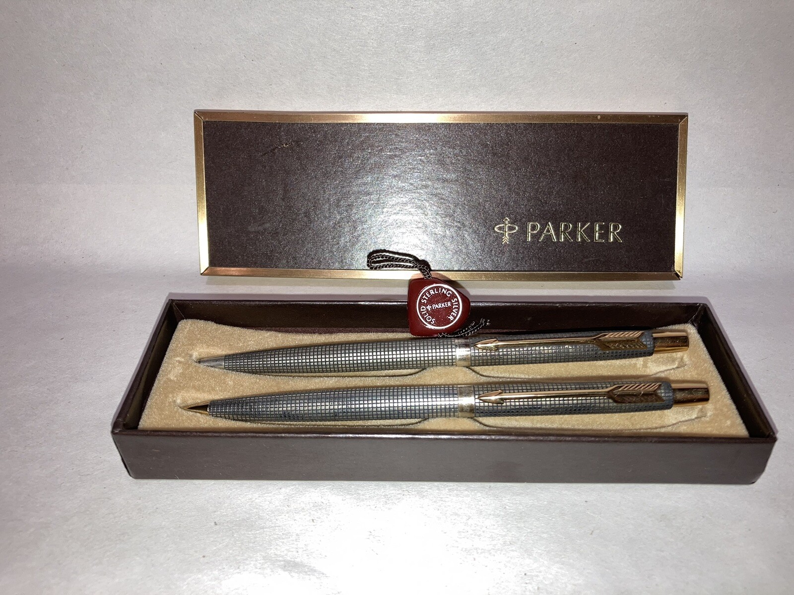 Parker Sterling Silver Classic Cisele Pen and Pencil Set with original box