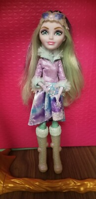 Ever After High Crystal Winter Epic Winter Doll