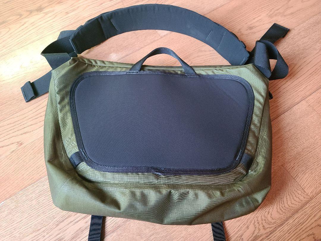Arc'Teryx Men Bag Granville 10 Courier Bag Khaki Limited Arc'Teryx Men Bag Granville 10 Courier Bag Khaki Limited