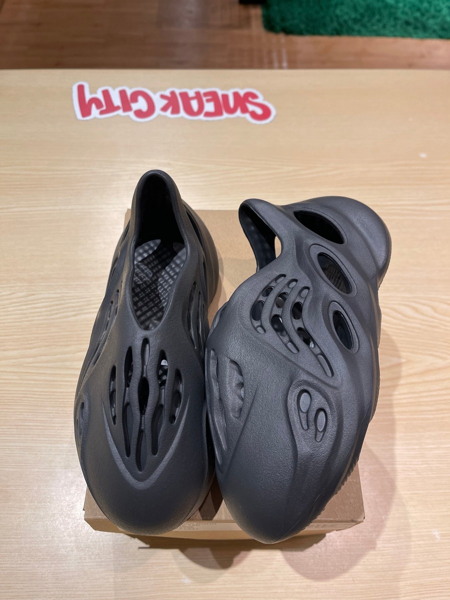 Size 12C - adidas Yeezy Foam RNR Onyx HP8739 Brand New | eBay
