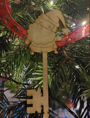 Weihnachtszauber Weihnachtsmannschlüssel aus Holz für alle mit Haustür