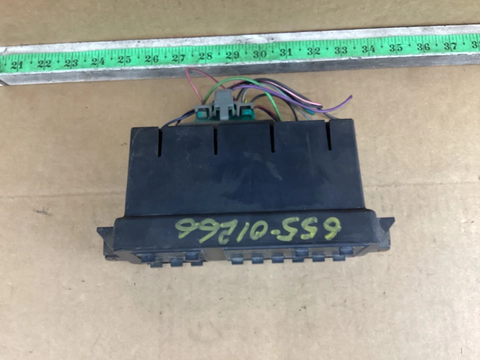 Chevrolet Corvette C4 1986-1989 calefacción aire acondicionado control de temperatura 88960915 Foto 2 de 4