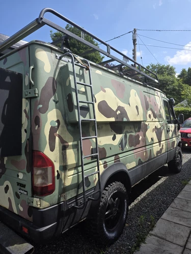 2002 4x4 Mercedes Sprinter CAMPER 2.5 Turbo Diesel  Camo Project