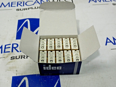 IDEC  RH1B-U  RELAY  10A  AC 220V Box of 10