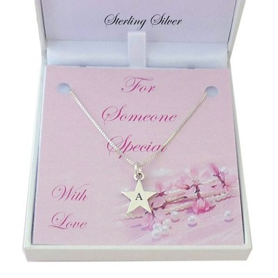 925 Sterling Silber Stern Halskette mit Buchstabe Gravur in besonderer Geschenkbox