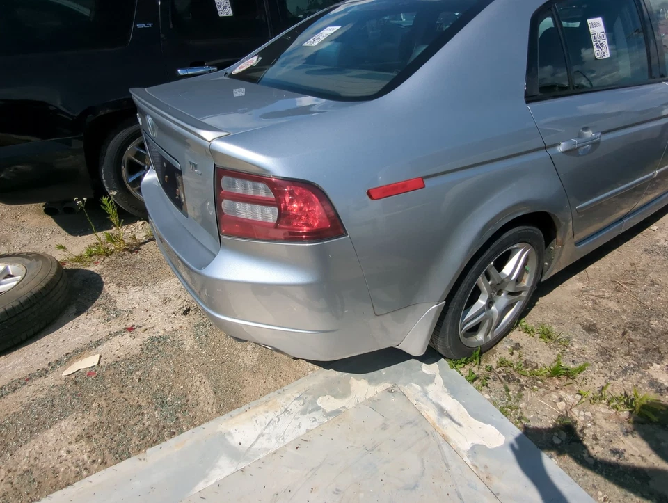2007-2008 Acura Tl Rear Bumper Assembly Oem QGEXR Foto 2 de 2