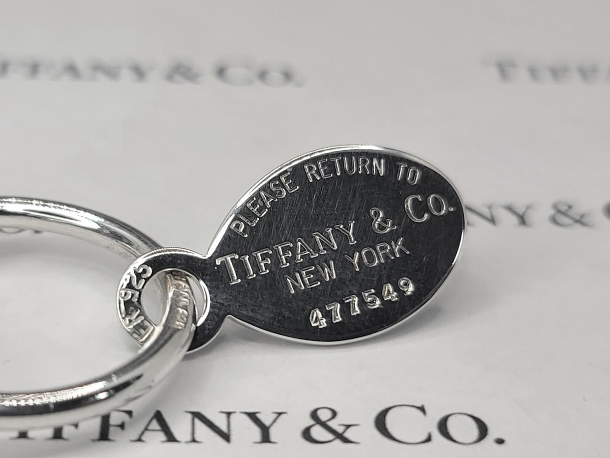 Authentic Please Return to Tiffany & Co. Oval Tag Key Ring AG-101