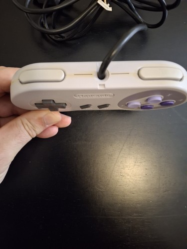 Super Nintendo SNES Jr. Console - Super Mario World 2: Yoshi's Island + Extras - Picture 17 of 24