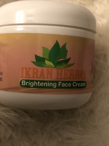 hempz yuzu & starfruit daily herbal lip balm spf 15