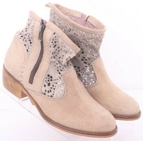 cloud ankle boots