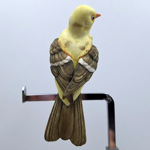 Bisque Ceramic Bird Clip On Bluebird Goldfinch Blue Jay Waxwing Robin Vintage - Picture 38 of 42