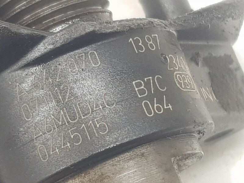 A6420701387 injector for MERCEDES CLASE M 3.0 CDI (224 CV) 2205555 eBay