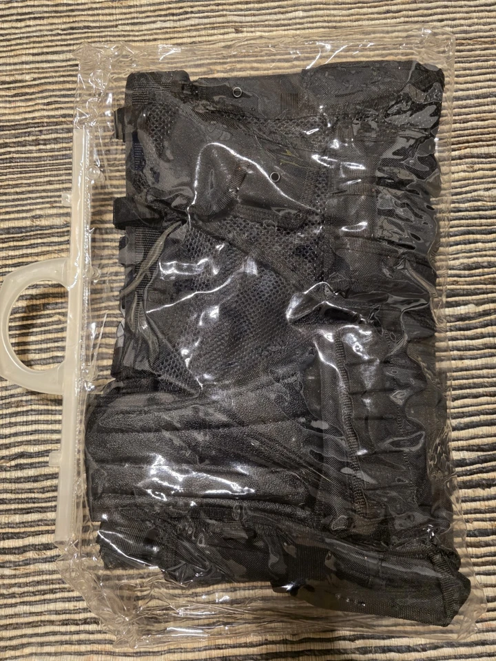 UTG Tactical Vest - Right handed, black - Image 2 of 2