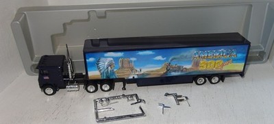 Herpa 140836 Frightliner 500 years AMERICA Sattelzug 1:87 OVP (SB2498)