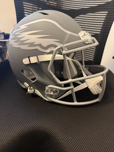 MICHAEL VICK Autographed Philadelphia Eagles "Slate" Full Size Rep. Helmet 🔥