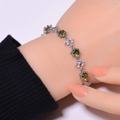 Peridot & Cubic Zirconia Gemstone 925 Sterling Silver Tennis Bracelet 8.99'' B59