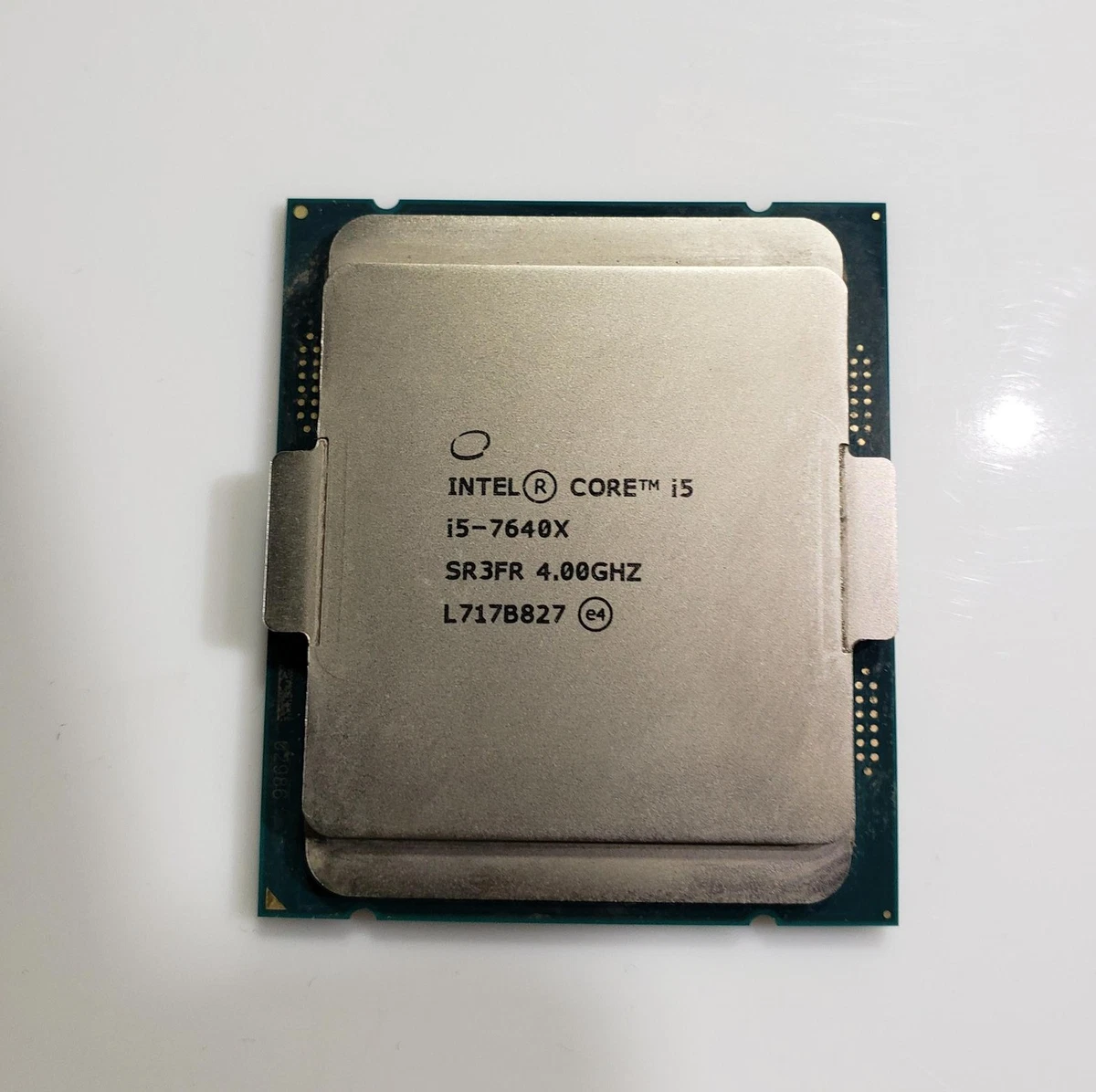中古】Intel CPU Core i5-7640X 4GHz 6Mキャッシュ 4コア/4スレッド