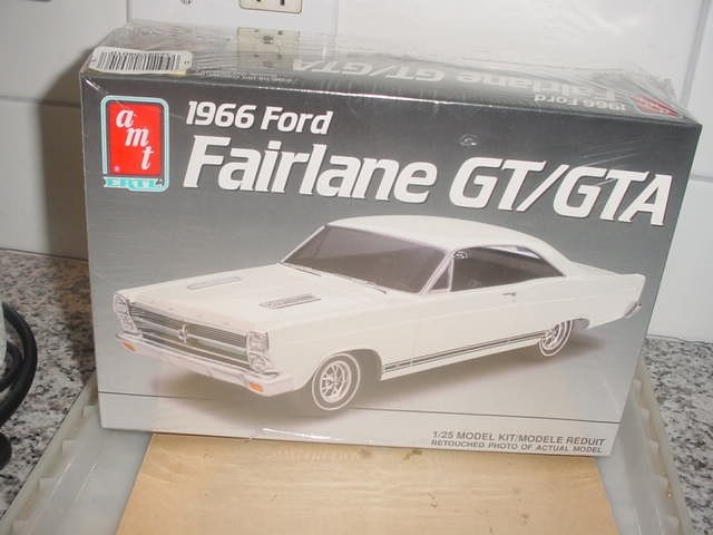 AMT---1966 FORD FAIRLANE GT/GTA