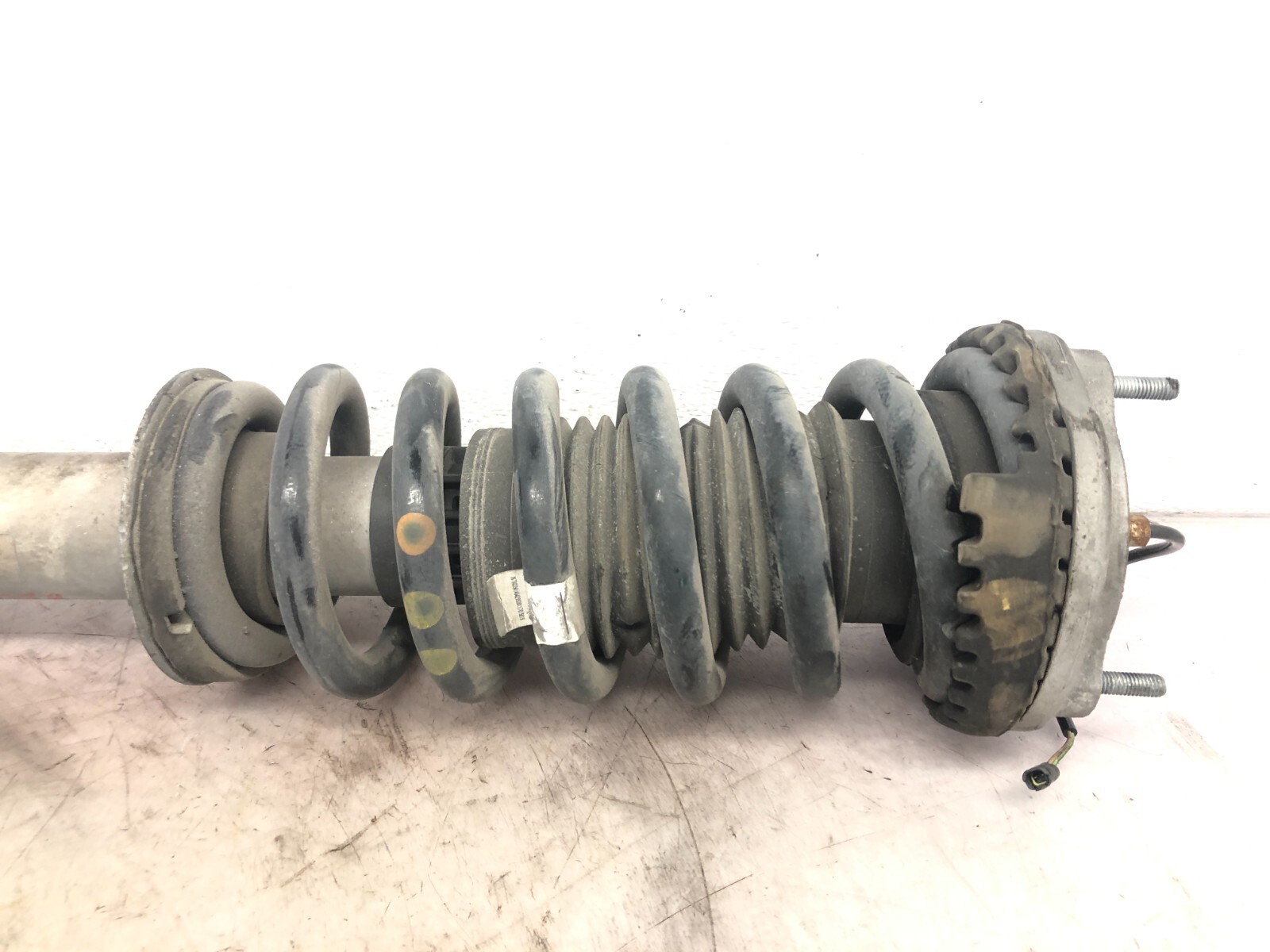 2014-2019 MASERATI QUATTROPORTE AWD RIGHT PASS FRONT STRUT SHOCK ABSORBER OEM