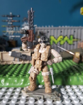 Mega Construx Call of Duty Figur (Custom Built/Mod) Desert Ops.