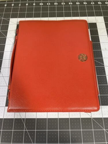 Estuches folio plegables para tabletas y lectores electrónicos TORY BURCH