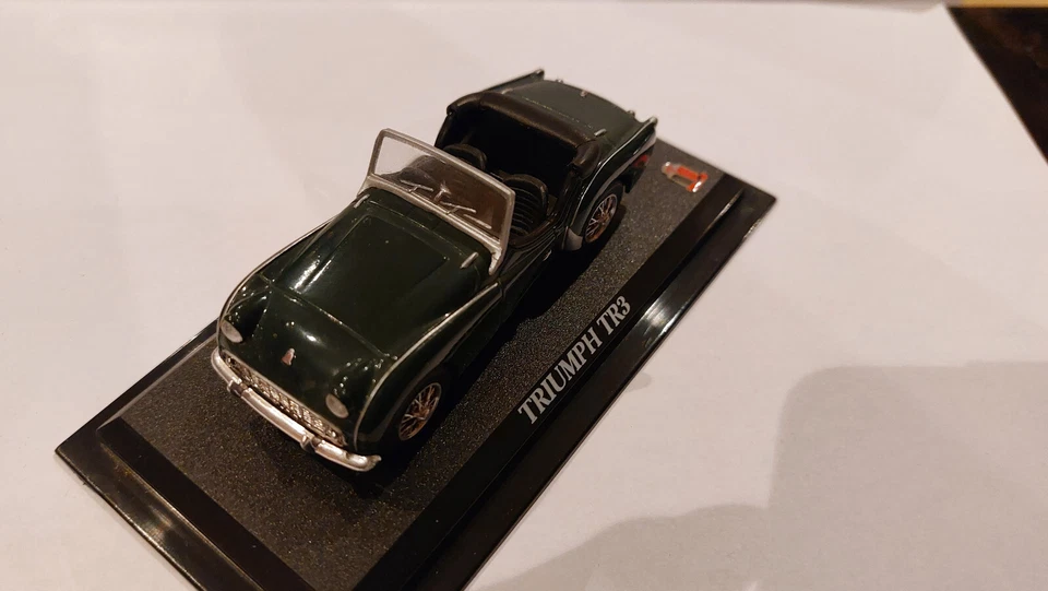 TRIUMPH TR3 1955 1/43 DEL PRADO VERT - Photo 2/4