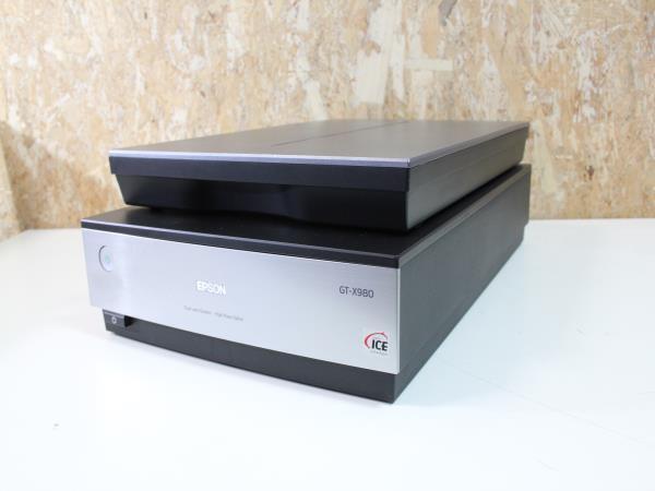 EPSON Perfection GT-X980 V850 Pro film Scanner Black Almost Used 