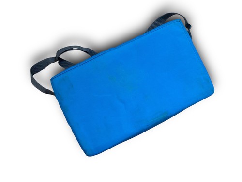 Vintage Case Logic 30 Cassette Tape Carrying Case Holder Nylon Blue 80s 90s - Picture 4 of 4