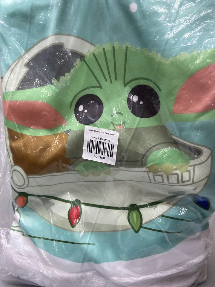 Star Wars The Mandalorian BABY YODA The Child Pod CHRISTMAS 48 in Tree Skirt NEW - Image 2 of 4