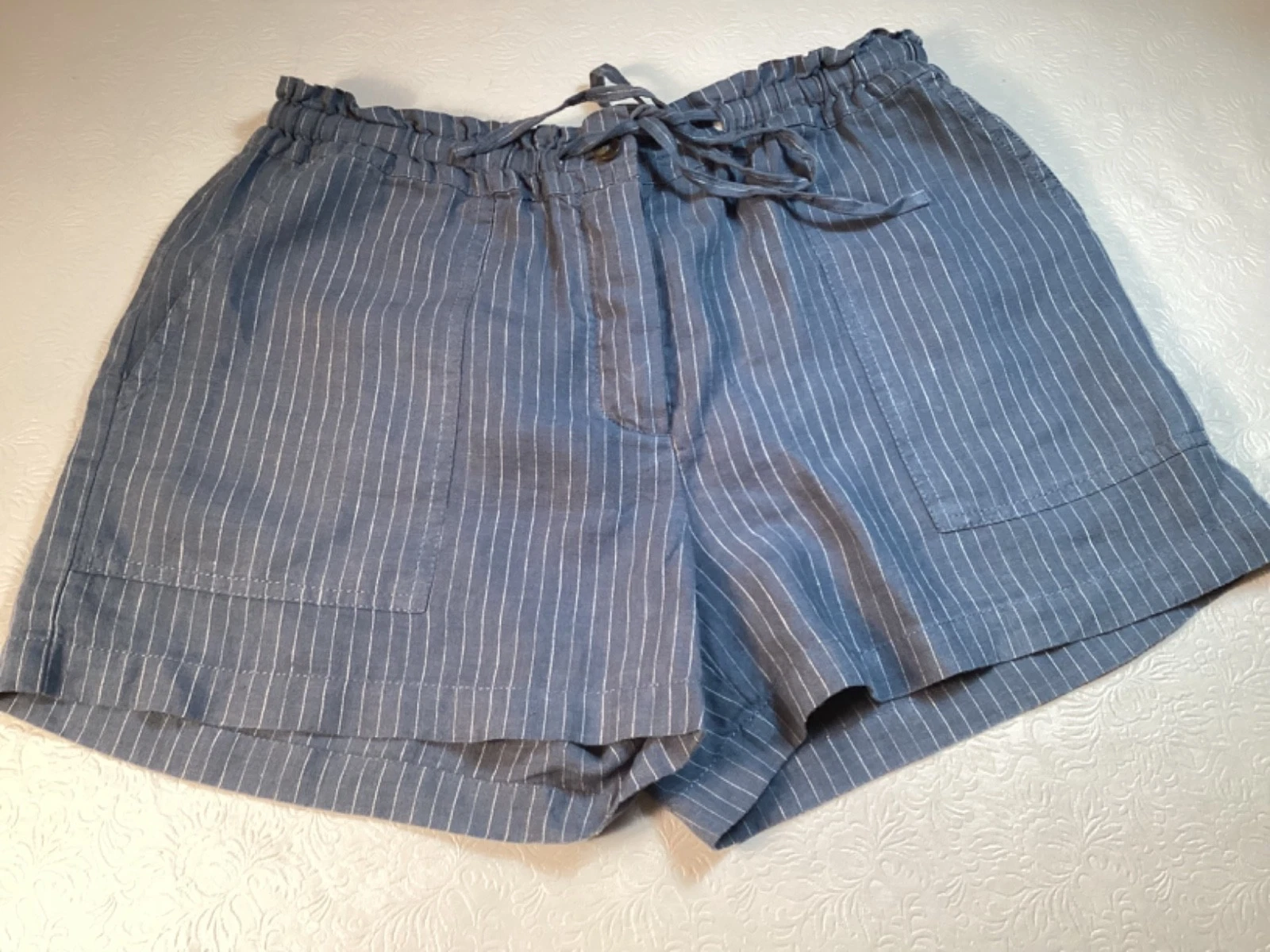 Michael Stars 100% Linen Shorts Medium Pinstripe Paperbag Waist Woven Button Fly