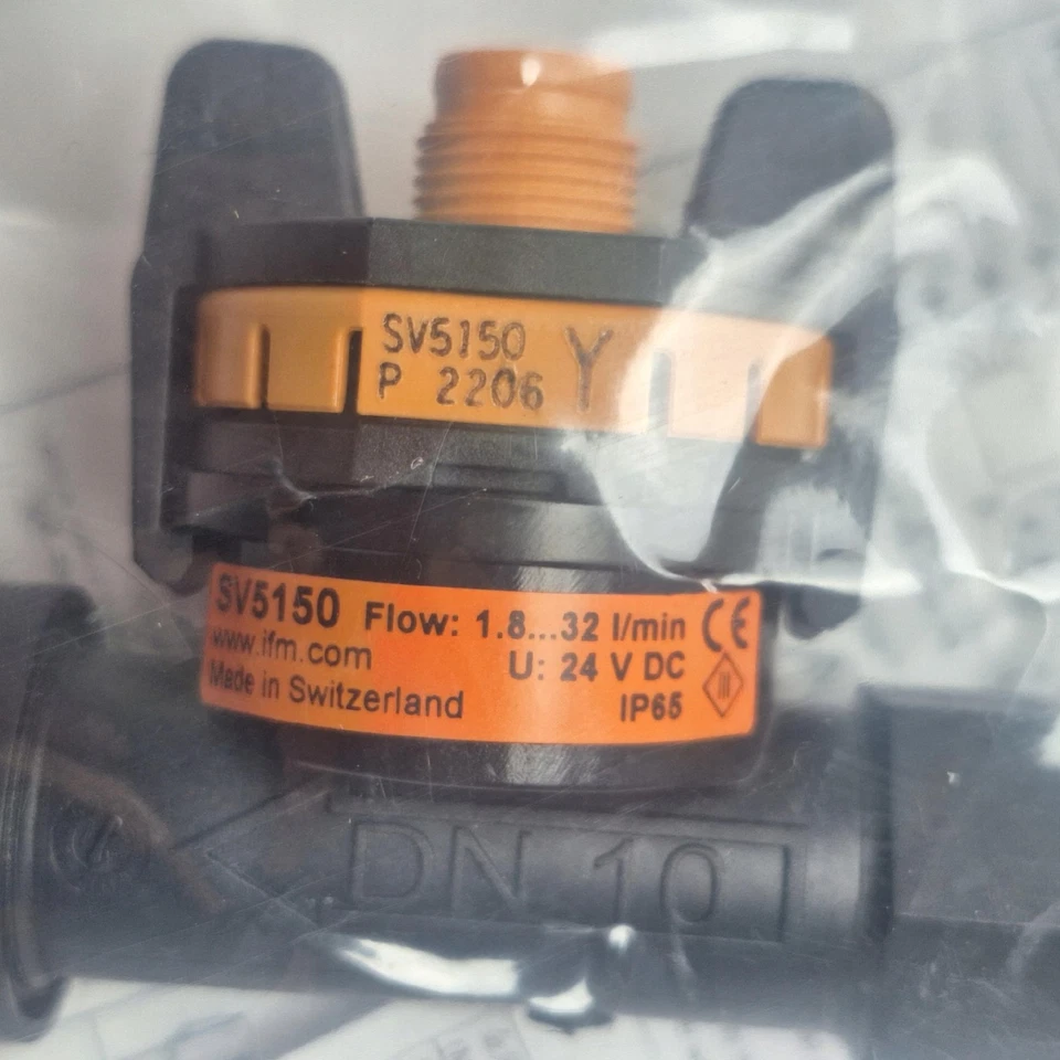 IFM SV5150 Vortex Flow Meter DN10 G ¾ 1.8–32 L/min 4–20 mA 24 V DC - Image 2 of 4