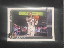 DAMIAN LILLARD  BUCKS    2025-26 TOPPS #55