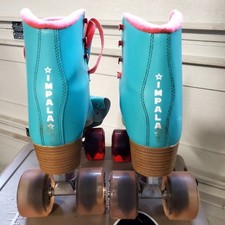 Moxie Skates Impala Women's Size 8 Used Pink Blue