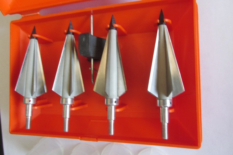 Razorbak5/Razorback 5 complete broadheads 142 grains - 5 blade ...