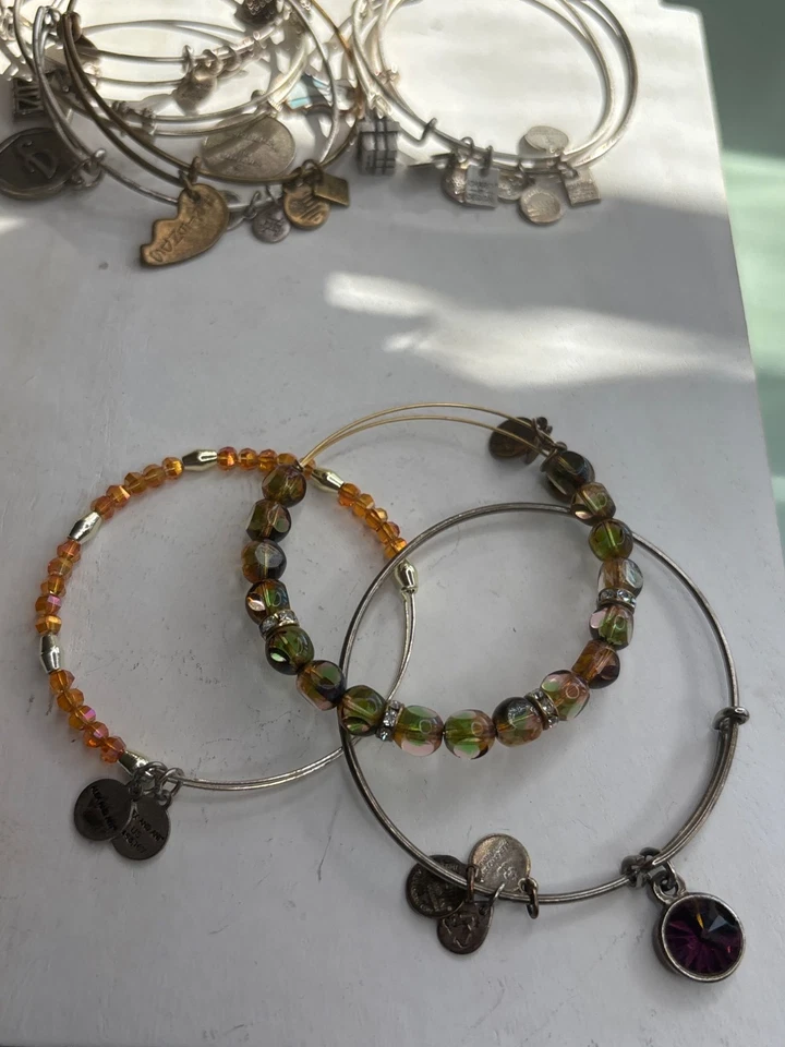 3 Pulseras Alex and Ani Brillantes Púrpura Gema Cuentas Verde Circonita Cuentas Naranja Foto 3 de 3