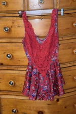 Vintage Olga Women's Medium Red Floral Print Babydoll Lace Lingerie Nightg USA ￼
