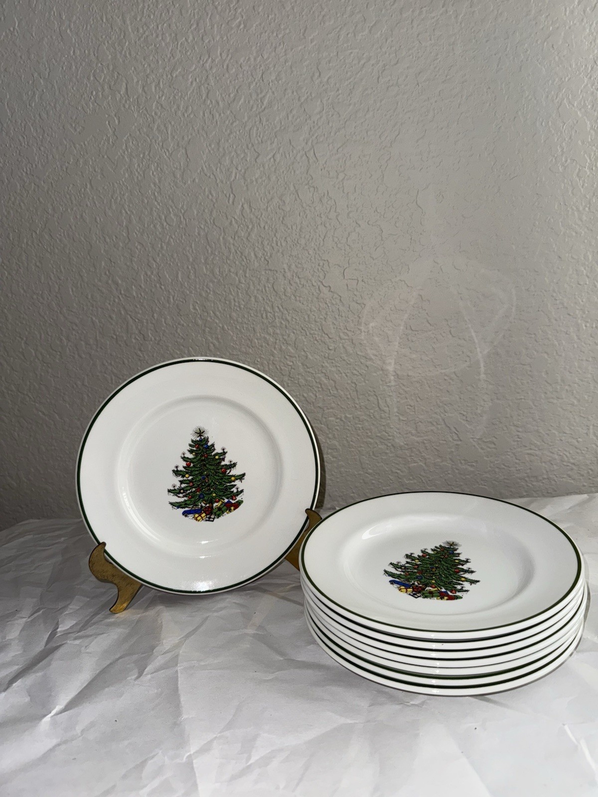 4 Cuthbertson Original Christmas Tree 6" Bread Plates England
