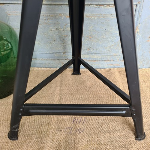 B7155 Gebrauchter Industriehocker | Werkstatthocker | INDUSTRIAL FABRIK | HOCKER - Bild 9 von 13