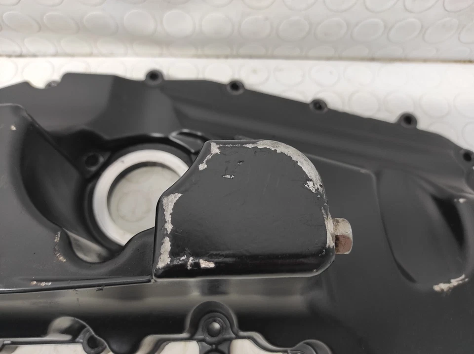 COPPA DELL'OLIO CON GRAFFI TRIUMPH SPEED TRIPLE 1050 2011/2014 T1230608 - Immagine 3 di 4