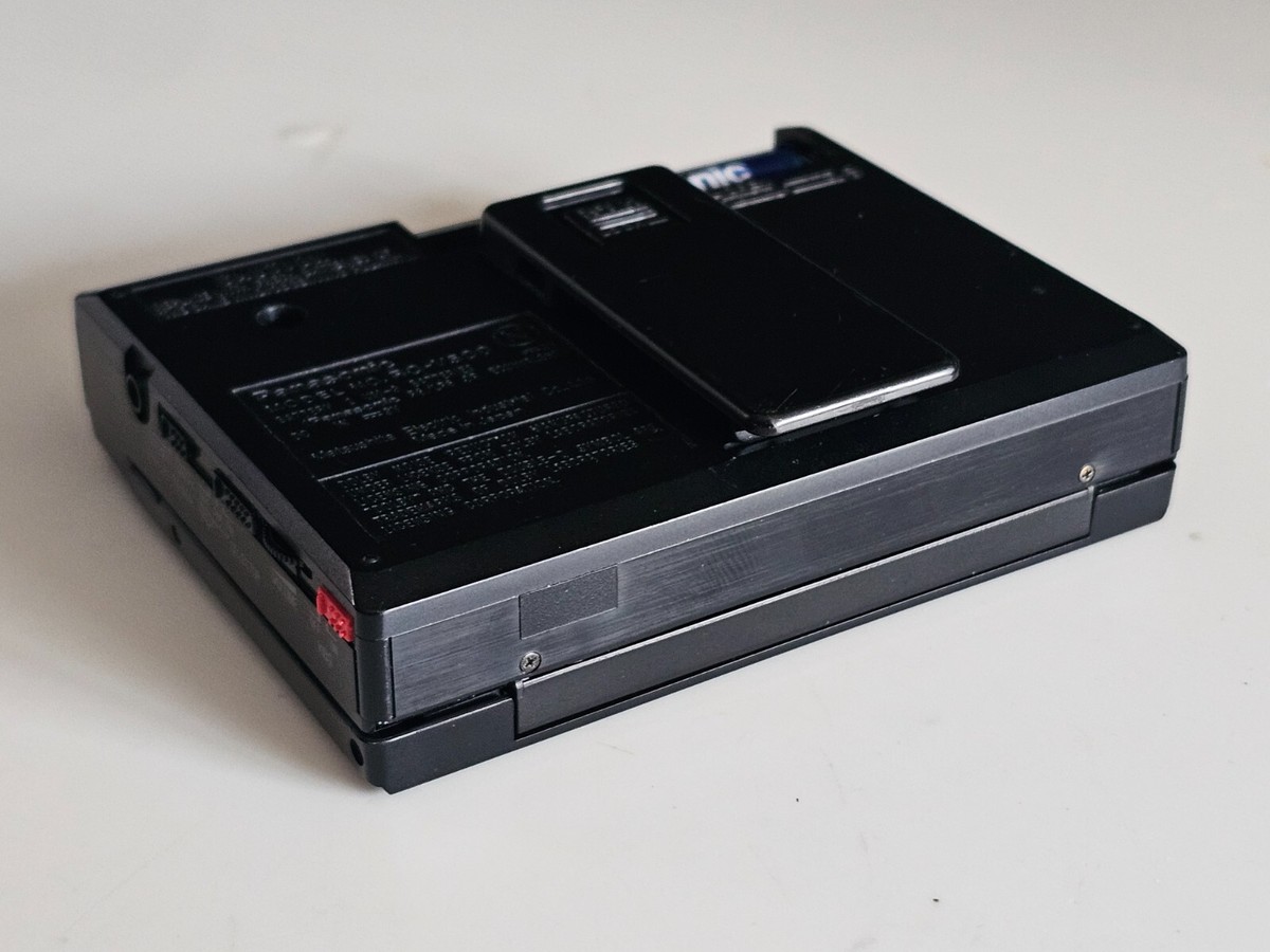 【美品DE可動品】Panasonic カセットプレーヤー RQ-P500 s-l1200.jpg