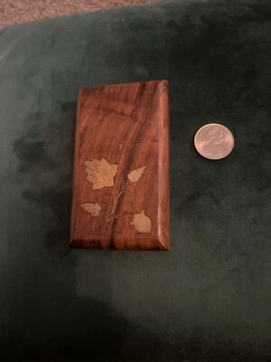 Vintage handmade wooden & brass cigarette case - Image 1 of 4