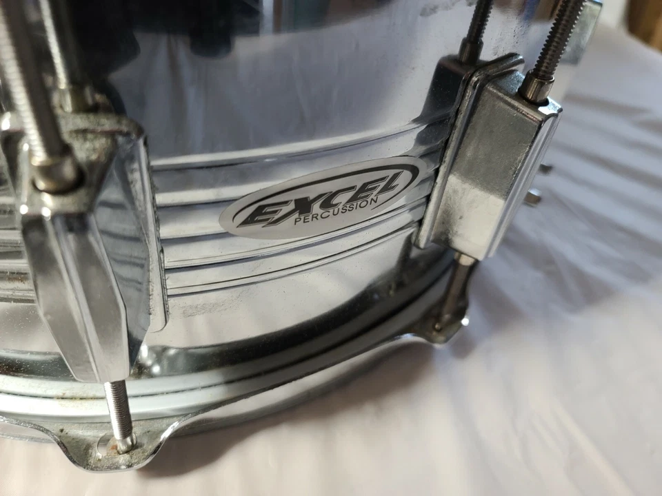 Малый барабан Excel из ударной стали с палочками Vic Firth и подставкой Peace. - Изображение 3 из 4