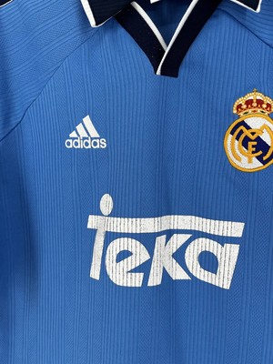 Real Madrid Maillot Extérieur Rétro 1997/98 - Maxi Kits